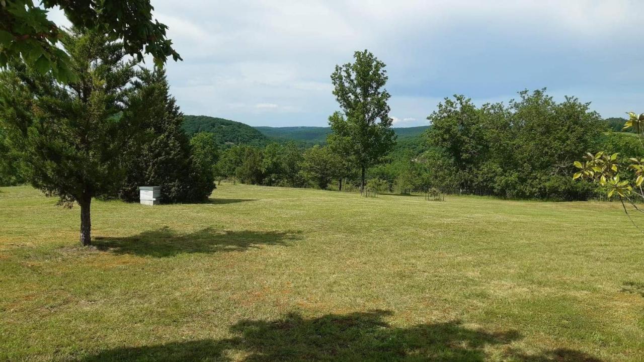 O Reve De Gabriel Bed & Breakfast Saint-Amand-de-Coly Exterior foto