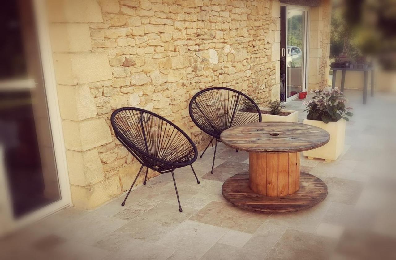O Reve De Gabriel Bed & Breakfast Saint-Amand-de-Coly Exterior foto